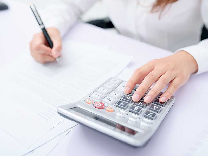 Preview image for blog post entitiled Is Your Job Costing You Over £1,600 A Year?